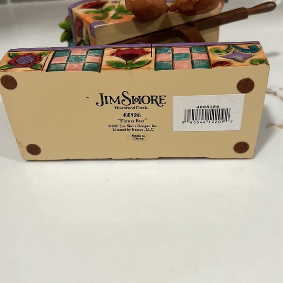 Heartwood Creek Jim Shore Flower Bear Figurine - Picture 5 of 5